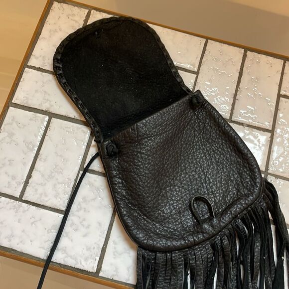 Vintage Black Leather Fringe Purse With Buffalo Dime Enclosure - Picture 4 of 9